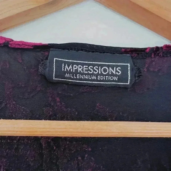 Vintage 90s Impressions Black Burgundy Velvet Floral Cowl Neck Tank Size M - Picture 4 of 4